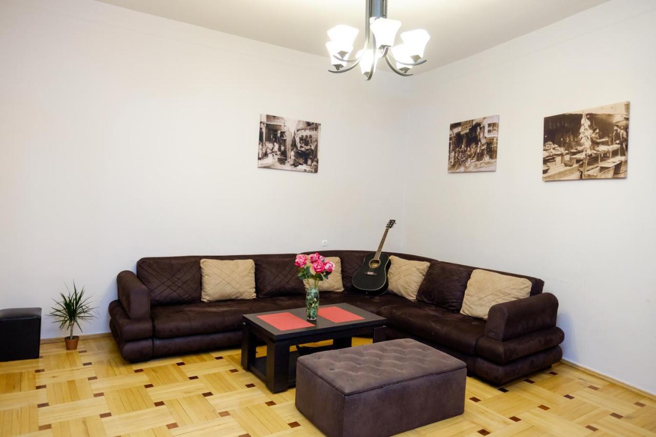 Apartment Rome Tbilisi ภายนอก รูปภาพ