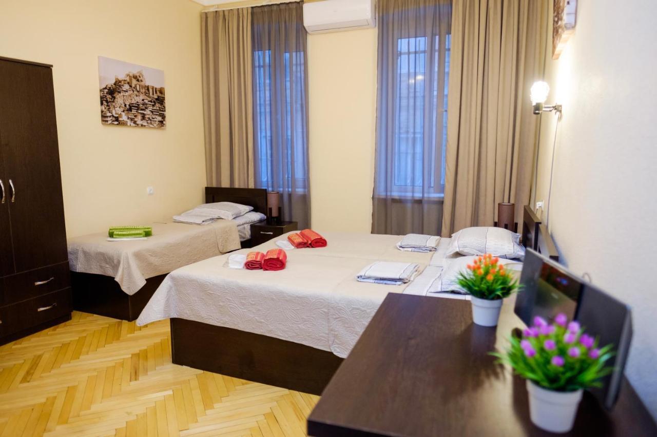 Apartment Rome Tbilisi ภายนอก รูปภาพ